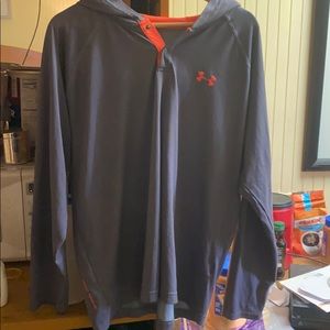 Under Armor sweatshirt